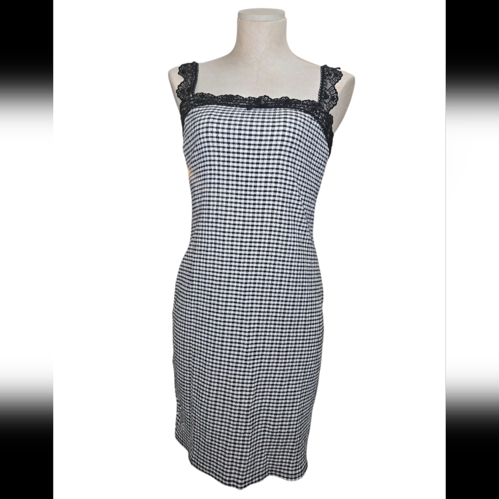 Black And White Gingham Dress - Picture 2 of 4
